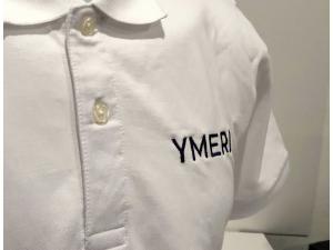 Polo blanc avec broderie 1 couleur sur le coeur mod�le B&C CGPM430 pour Ymeri � Crissier