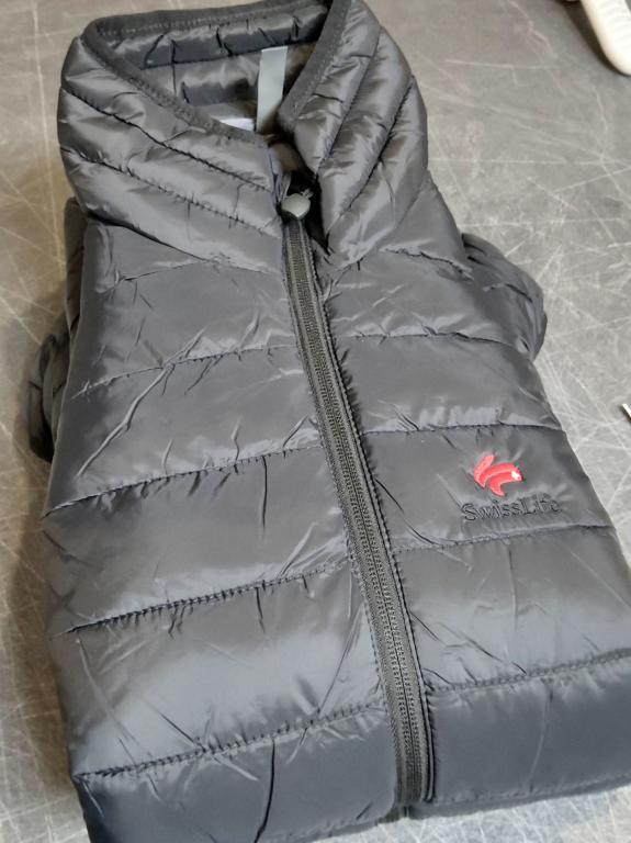 Veste sans manche - Nov 2025