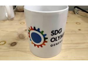 Mugs personnalis�s sur mesure par transfert couleurs quadri pour UNIGE � Gen�ve