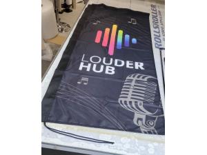 Drapeau oriflammes banni�re rectangle personnalis� pour Louder.Me SA � Ch�ne-Bougeries